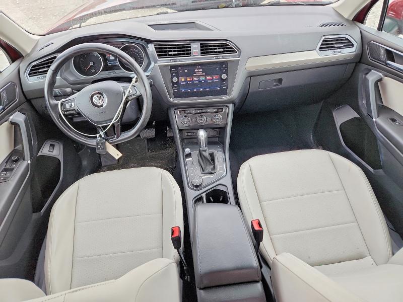 68237606 :رقم المزاد ، 3VV2B7AX7JM014761 vin ، 2018 Volkswagen Tiguan مزاد بيع