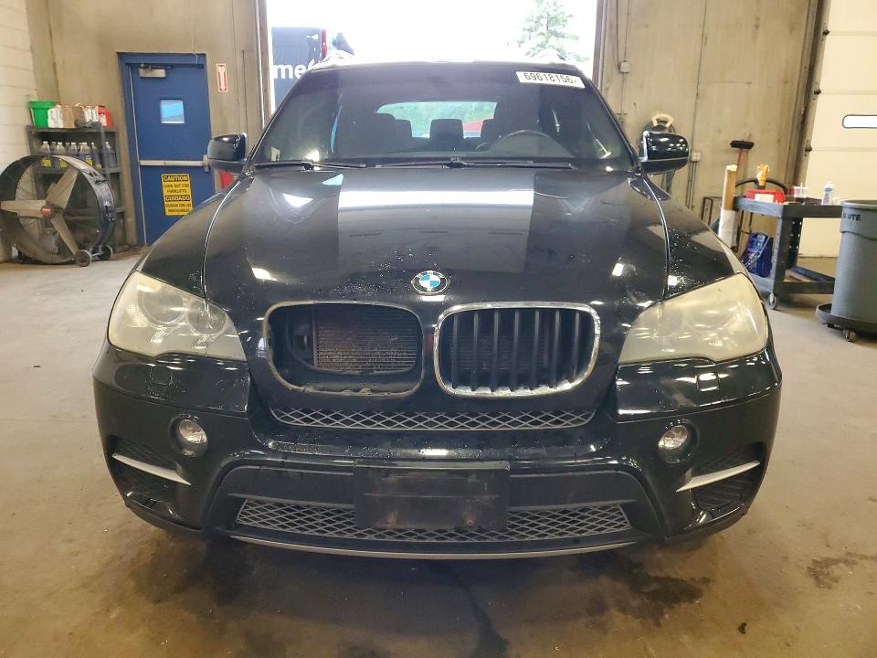 Продажа на аукционе авто 2012 Bmw X5, vin: 5UXZV4C5XCL744679, номер лота: 69618156