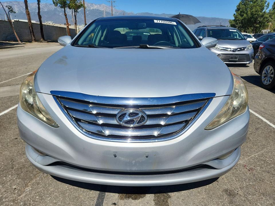 71155596 :رقم المزاد ، 5NPEC4AC4CH330714 vin ، 2012 Hyundai Sonata مزاد بيع
