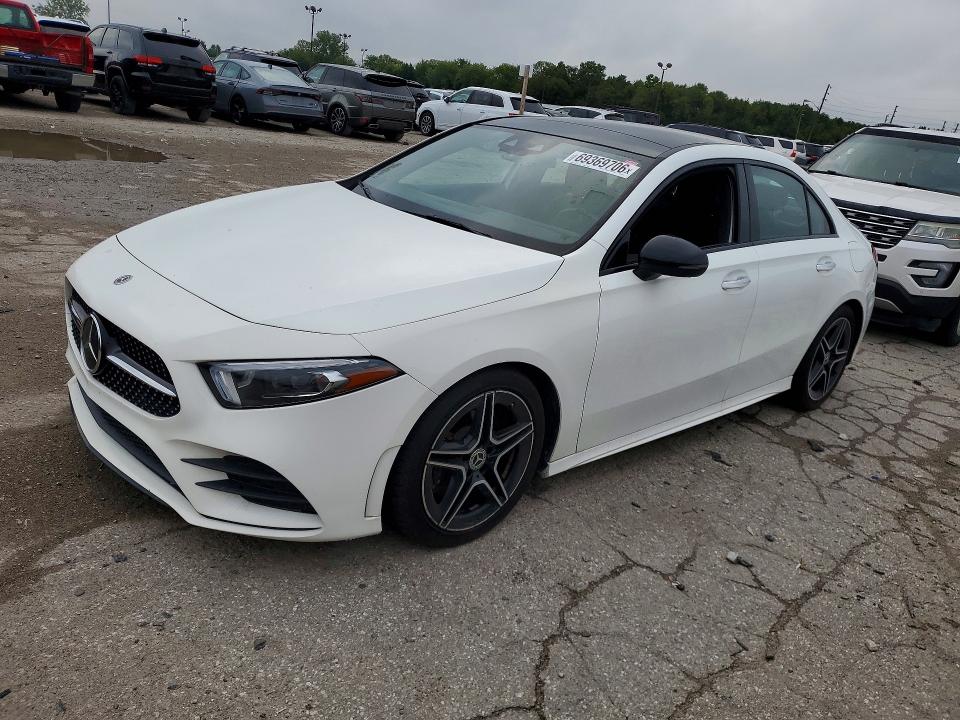 2019 Mercedes-benz A მანქანა იყიდება აუქციონზე, vin: WDD3G4FB3KW005756, აუქციონის ნომერი: 69369706