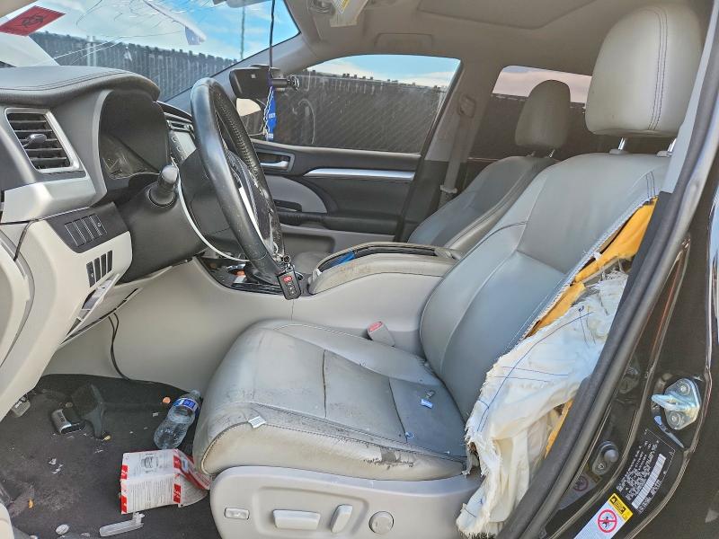 2015 Toyota Highlander მანქანა იყიდება აუქციონზე, vin: 5TDKKRFHXFS056375, აუქციონის ნომერი: 69607146