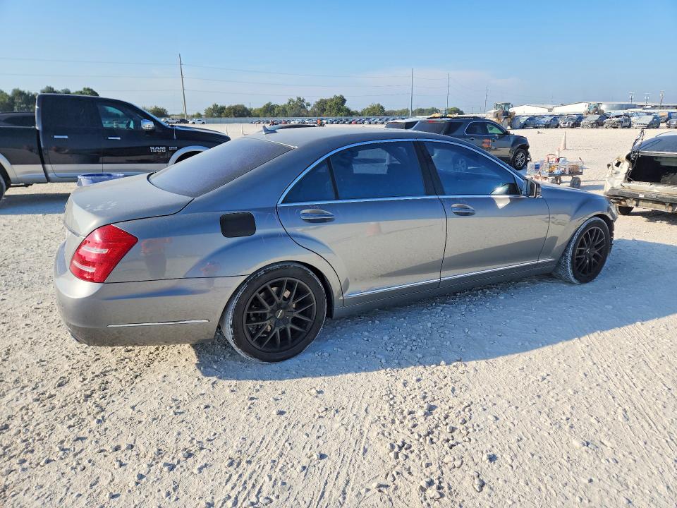 Продаж на аукціоні авто 2011 Mercedes-benz S, vin: WDDNG7BB3BA364747, номер лоту: 66467226