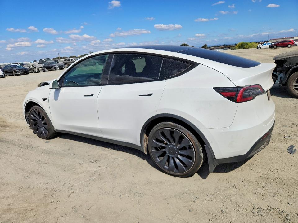 Продажа на аукционе авто 2022 Tesla Model Y, vin: 7SAYGDEE9NF504553, номер лота: 68075906