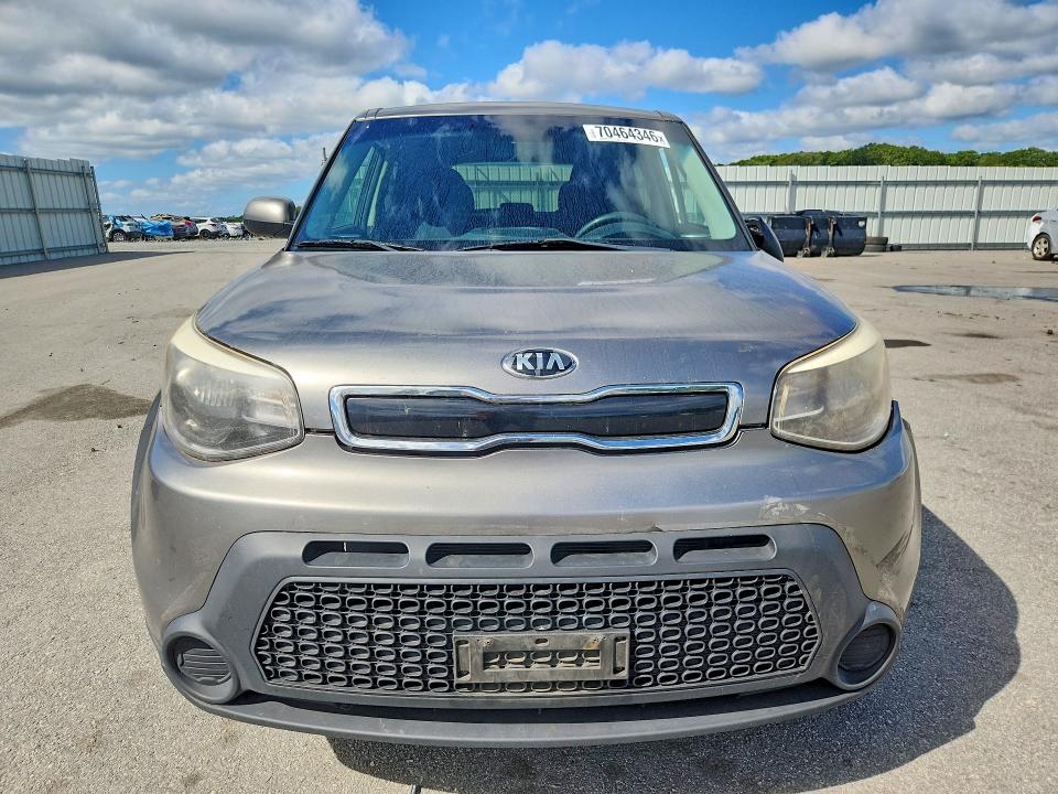70464346 :رقم المزاد ، KNDJP3A54F7212427 vin ، 2015 Kia Soul مزاد بيع