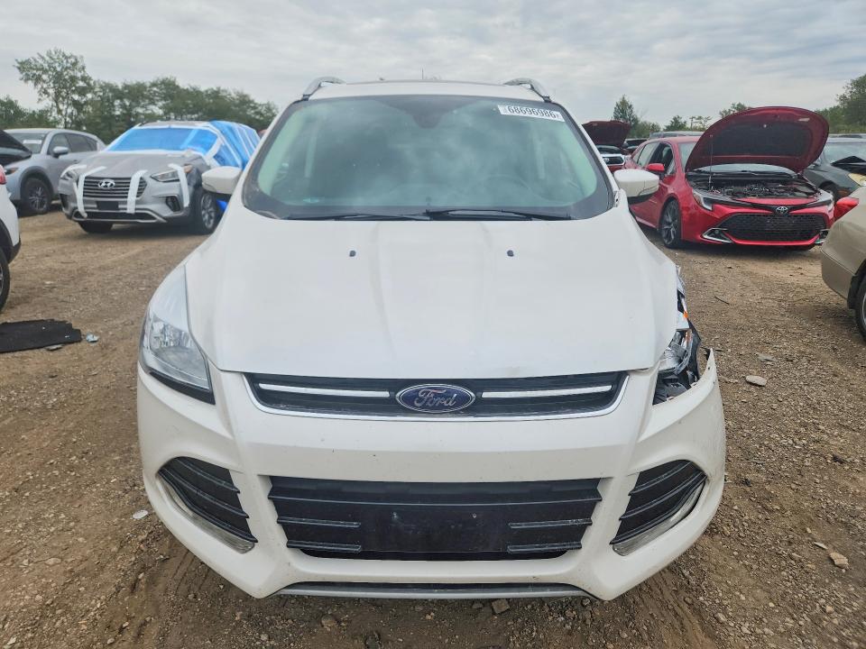 Продажа на аукционе авто 2016 Ford Escape, vin: 1FMCU0JX3GUB67898, номер лота: 68696986