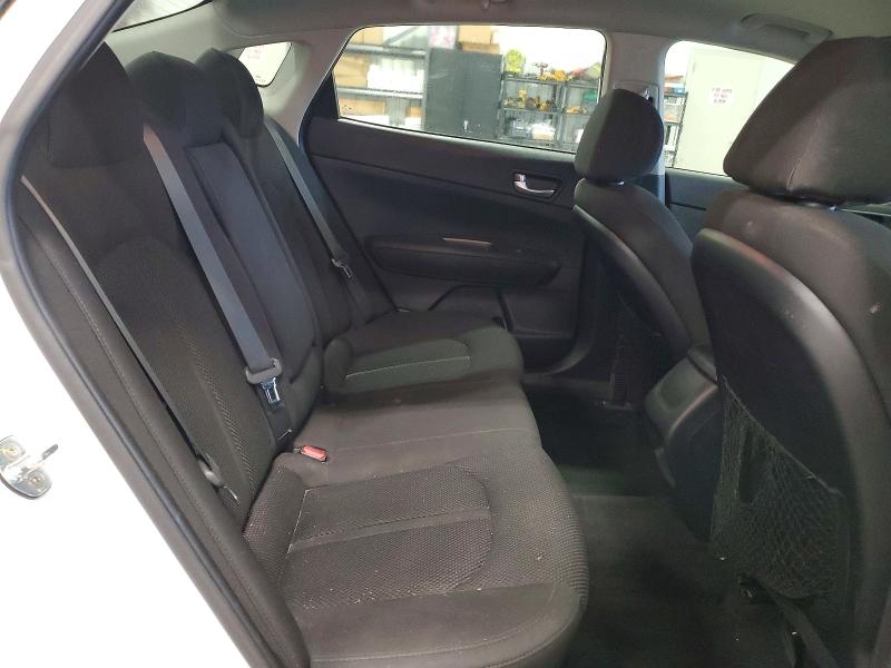 Auction sale of the 2019 Kia Optima, vin: 5XXGT4L30KG282693, lot number: 70148396
