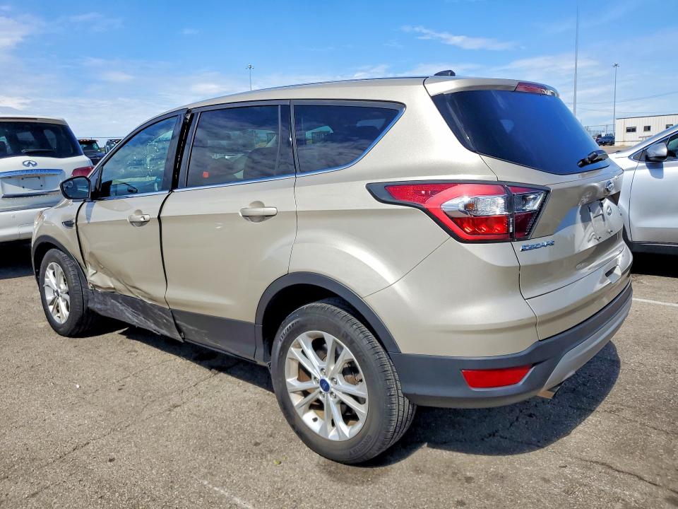 Продаж на аукціоні авто 2017 Ford Escape, vin: 1FMCU0GD5HUA78686, номер лоту: 69969676