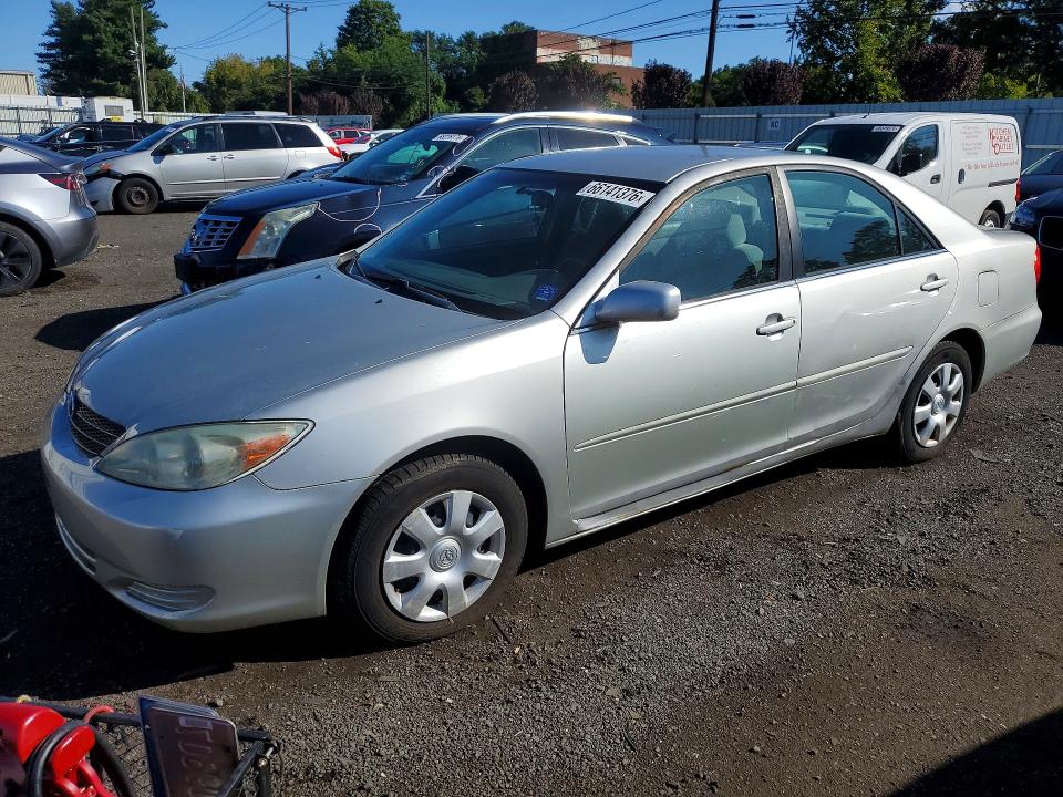 66141376 :رقم المزاد ، 4T1BE32K14U373505 vin ، 2004 Toyota Camry مزاد بيع