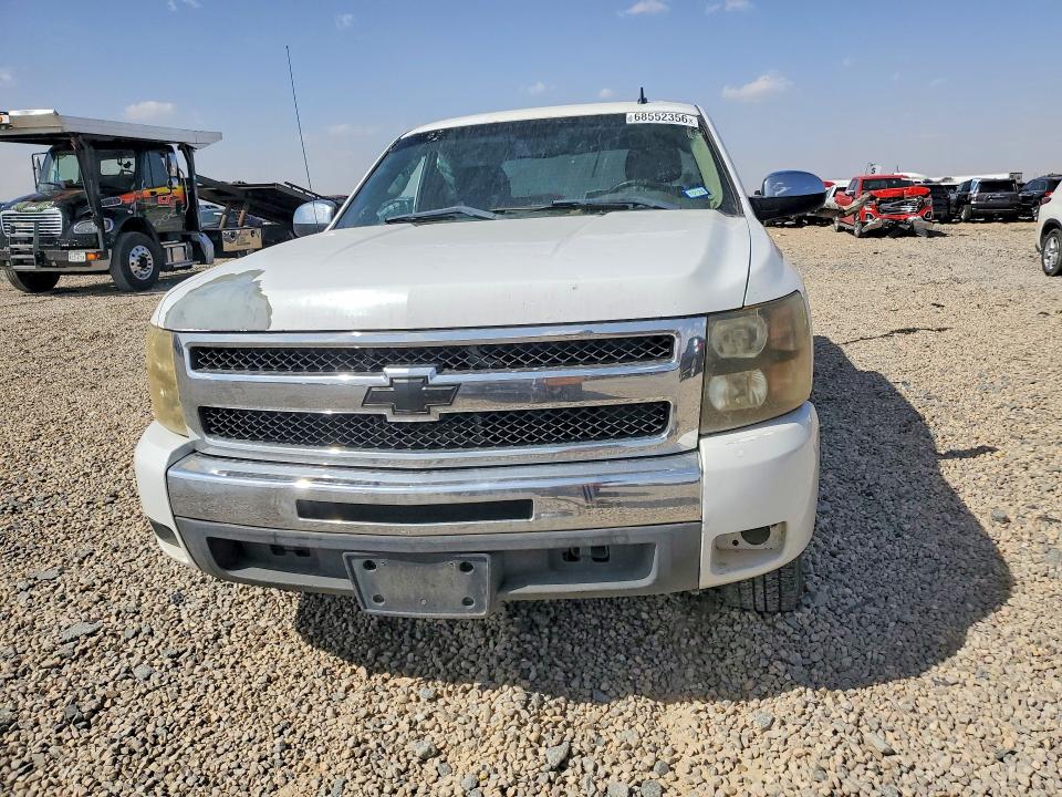 68552356 :رقم المزاد ، 3GCPCSE0XBG223543 vin ، 2011 Chevrolet Silverado مزاد بيع