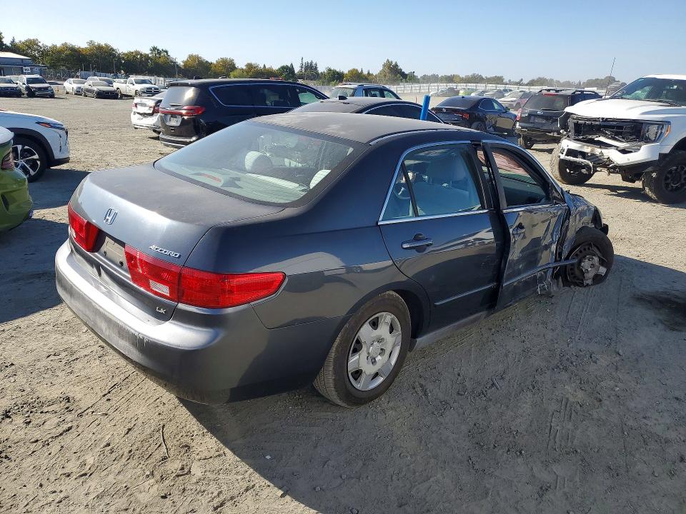 2005 Honda Accord მანქანა იყიდება აუქციონზე, vin: 1HGCM56415A083806, აუქციონის ნომერი: 69731596