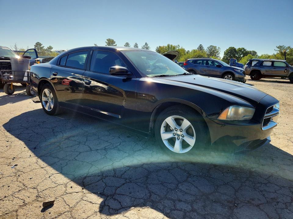 69132206 :رقم المزاد ، 2C3CDXBG1CH121631         vin ، 2012 Dodge Charger مزاد بيع