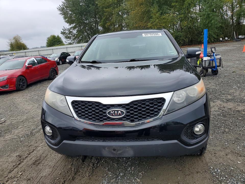 68792596 :رقم المزاد ، 5XYKUDA2XBG025070 vin ، 2011 Kia Sorento مزاد بيع