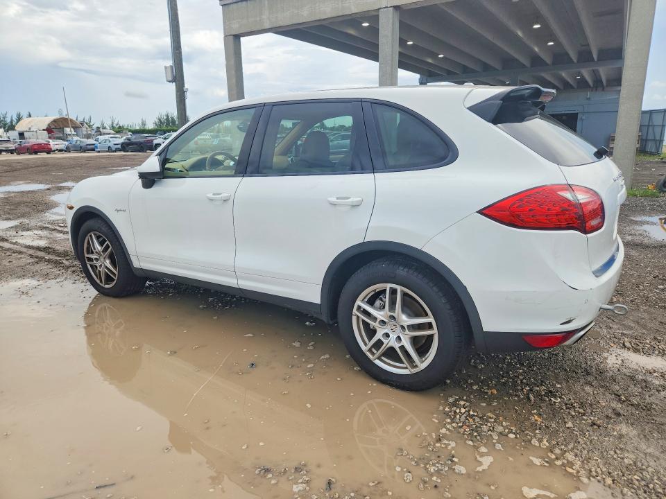 Продаж на аукціоні авто 2014 Porsche Cayenne, vin: WP1AE2A29ELA50546, номер лоту: 66598716