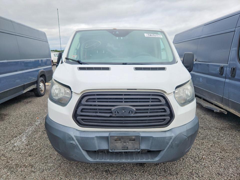 67757036 :رقم المزاد ، 1FTYE1YM4GKB08542 vin ، 2016 Ford Transit مزاد بيع