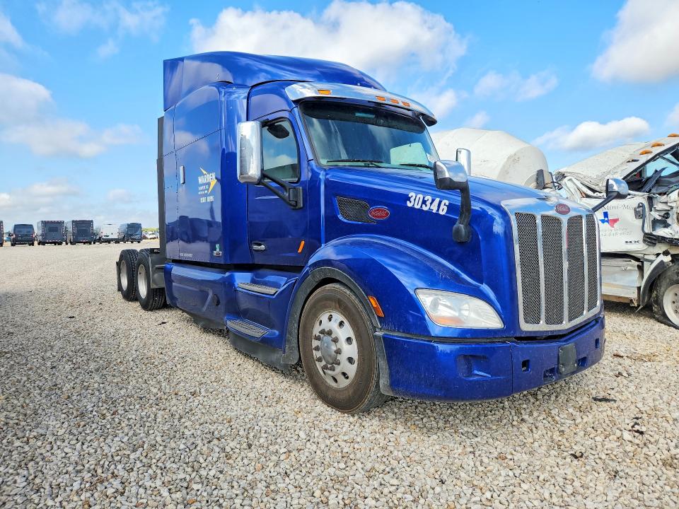 67720196 :رقم المزاد ، 1XPBDP9X8LD656402 vin ، 2020 Peterbilt 579 مزاد بيع
