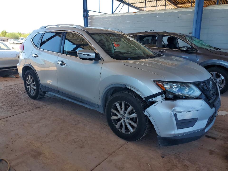2018 Nissan Rogue მანქანა იყიდება აუქციონზე, vin: JN8AT2MT6JW455417, აუქციონის ნომერი: 69631306