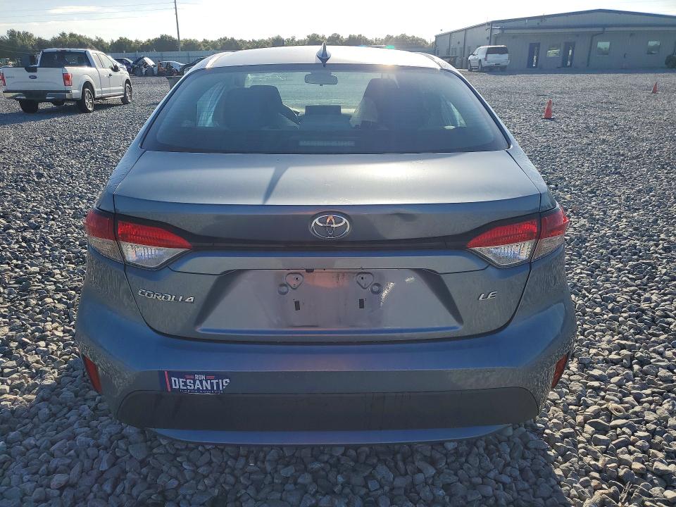69003086 :رقم المزاد ، 5YFVPMAE1NP294508 vin ، 2022 Toyota Corolla مزاد بيع
