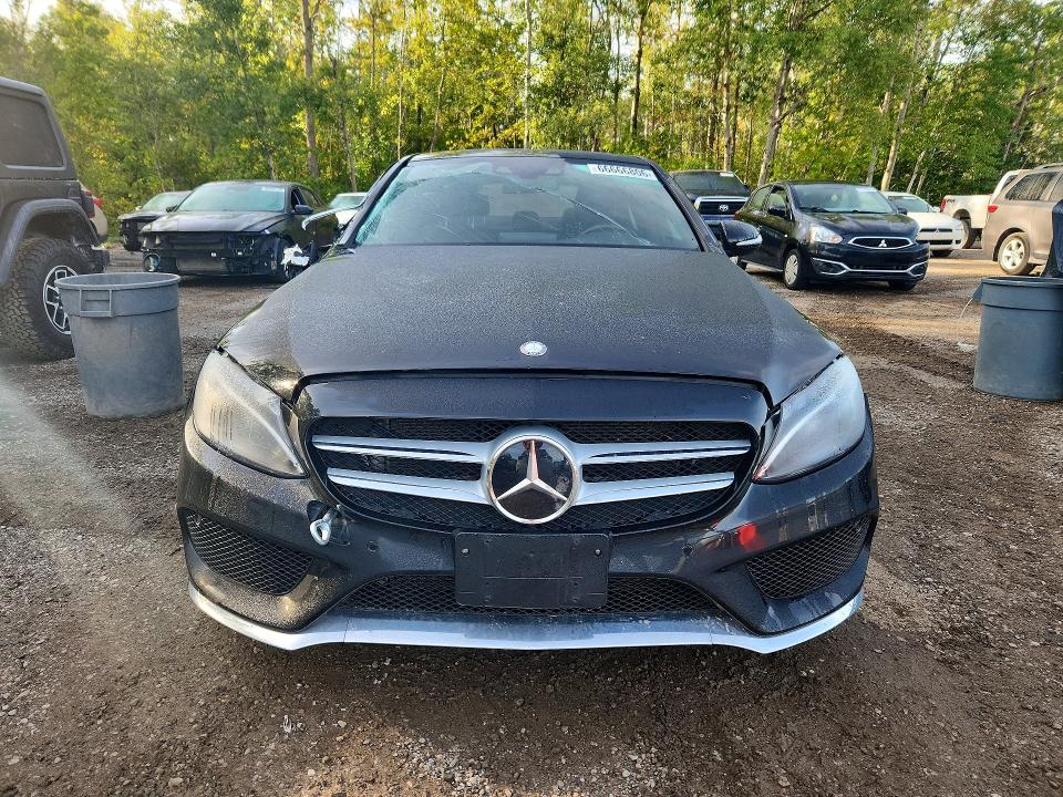 66666806 :رقم المزاد ، 55SWF6GB3FU063296 vin ، 2015 Mercedes-benz C مزاد بيع