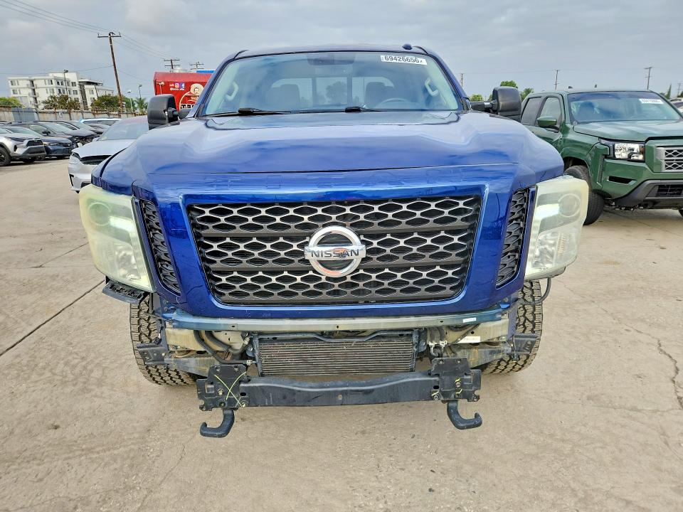 Продажа на аукционе авто 2016 Nissan Titan Xd, vin: 1N6BA1F40GN505973, номер лота: 69426656