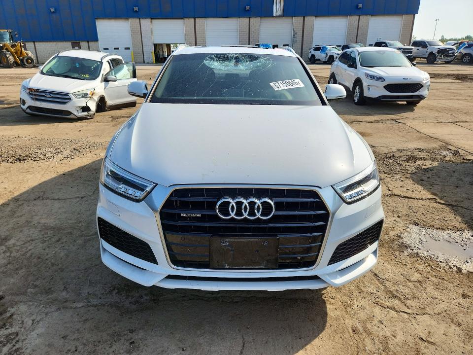 67150646 :رقم المزاد ، WA1JCCFS4JR032494 vin ، 2018 Audi Q3 مزاد بيع