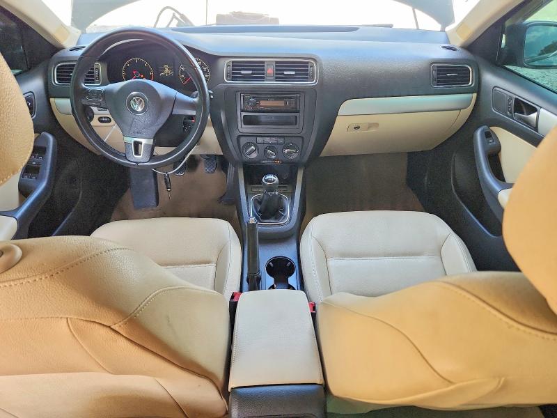 67959406 :رقم المزاد ، 3VW3L7AJ7BM082651 vin ، 2011 Volkswagen Jetta مزاد بيع