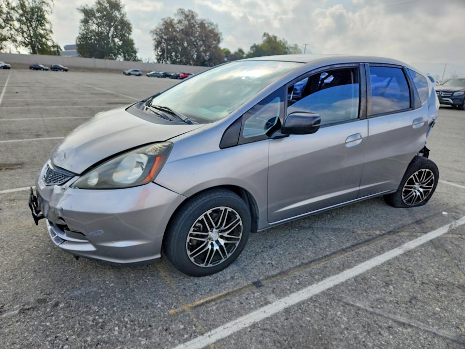 Продажа на аукционе авто 2010 Honda Fit, vin: JHMGE8H20AS007409, номер лота: 69738906