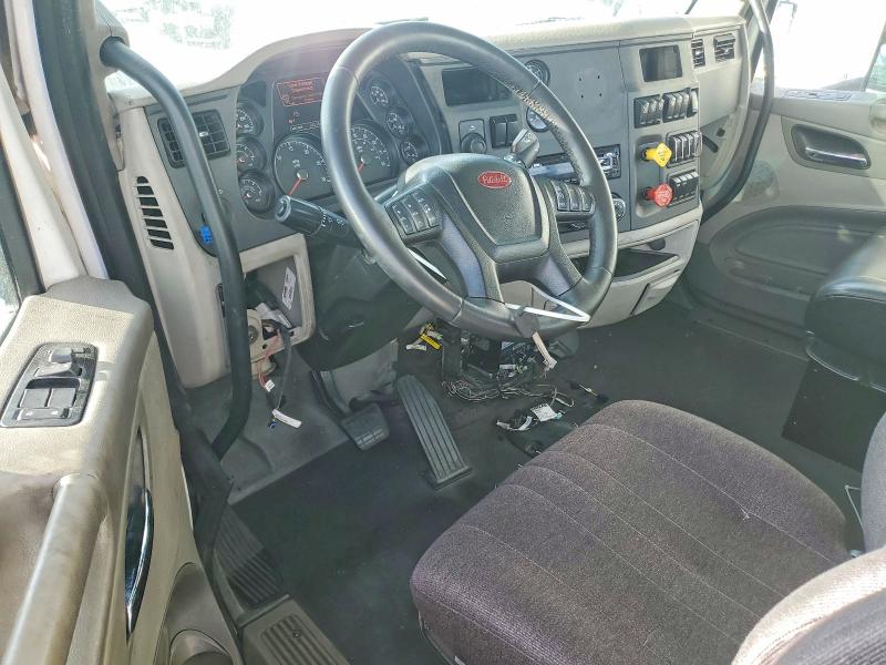 Продаж на аукціоні авто 2020 Peterbilt 579, vin: 1XPBA48X9LD685710, номер лоту: 70146996