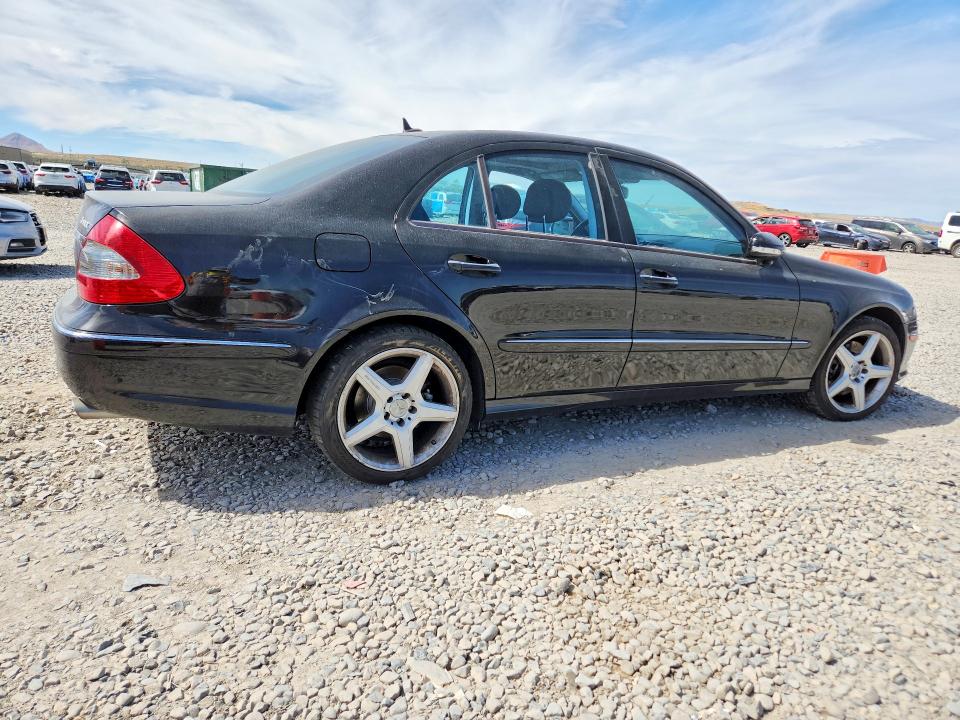 68176426 :رقم المزاد ، WDBUF87X67X222317 vin ، 2007 Mercedes-benz E مزاد بيع