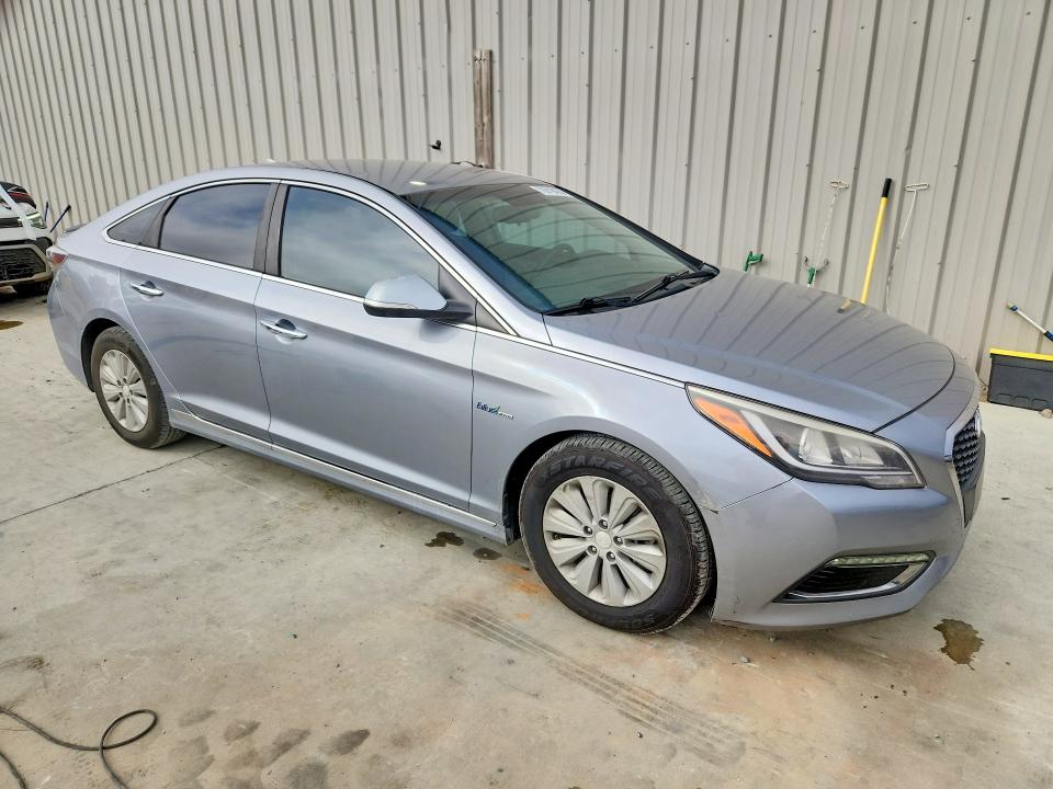 2016 Hyundai Sonata Hybrid მანქანა იყიდება აუქციონზე, vin: KMHE24L12GA019936, აუქციონის ნომერი: 70919426