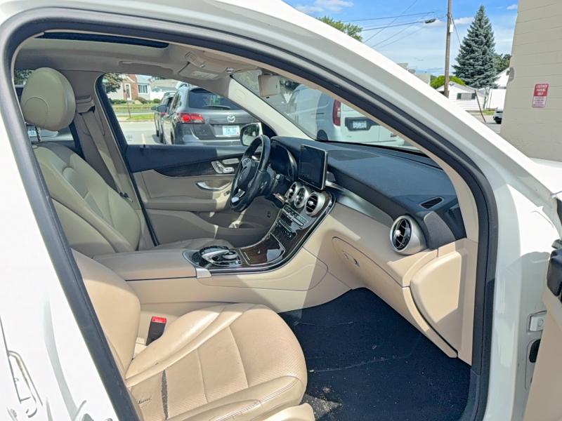 2016 Mercedes-benz Glc მანქანა იყიდება აუქციონზე, vin: WDC0G4KB6GF038383, აუქციონის ნომერი: 67844546