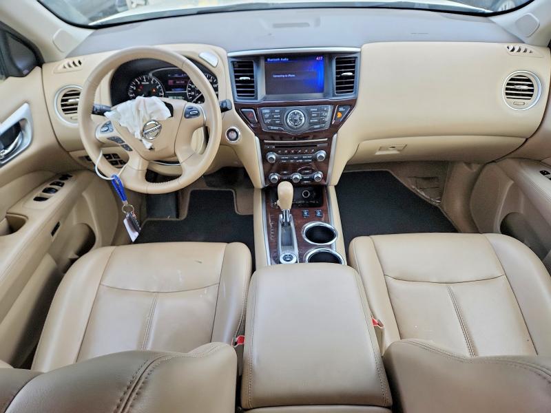 2015 Nissan Pathfinder მანქანა იყიდება აუქციონზე, vin: 5N1AR2MM2FC702634, აუქციონის ნომერი: 70367946