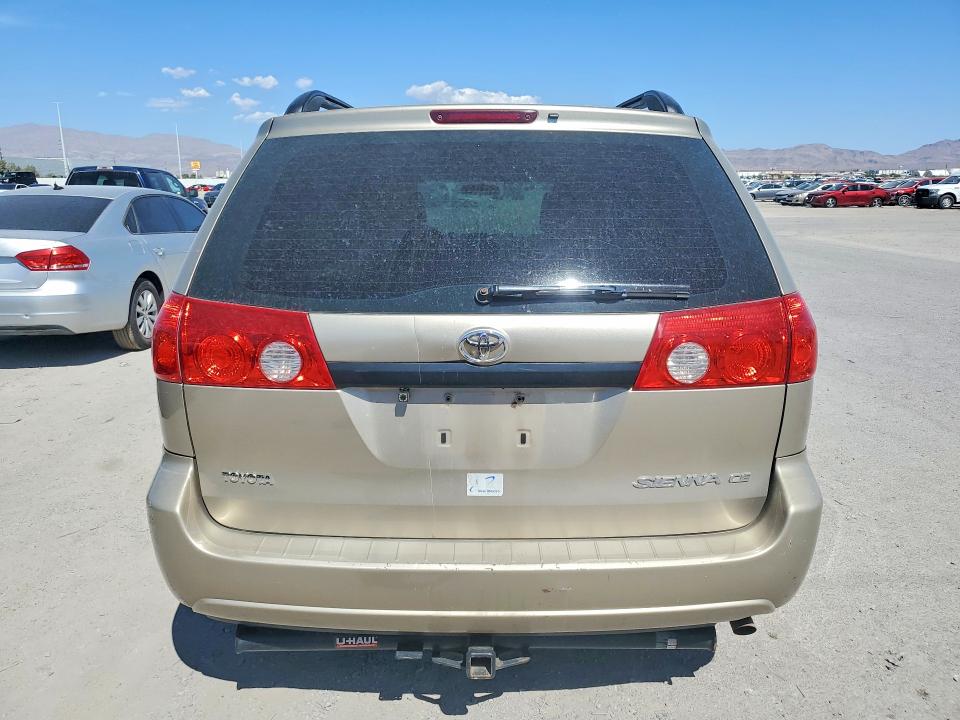 Продаж на аукціоні авто 2010 Toyota Sienna, vin: 5TDKK4CC6AS342969, номер лоту: 69151666