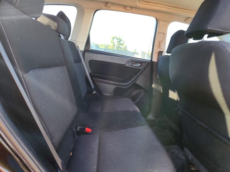 69134046 :رقم المزاد ، JF2SJADC5FH572662         vin ، 2015 Subaru Forester مزاد بيع