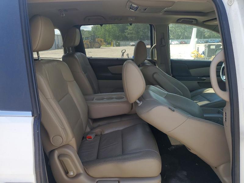 68696236 :رقم المزاد ، 5FNRL5H69BB096381 vin ، 2011 Honda Odyssey مزاد بيع