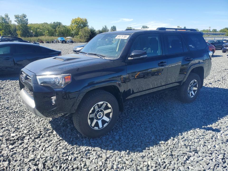 Auction sale of the 2024 Toyota 4runner, vin: JTERU5JR5R6290263        , lot number: 69079796