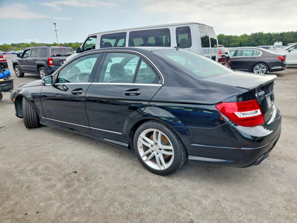 Продаж на аукціоні авто 2013 Mercedes-benz C, vin: WDDGF8ABXDR262384, номер лоту: 69302656