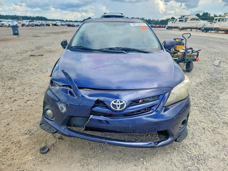 68772076 :رقم المزاد ، 5YFBU4EE6CP052977 vin ، 2012 Toyota Corolla مزاد بيع