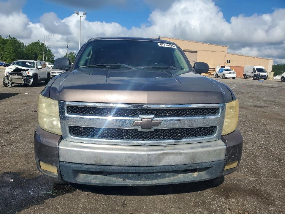 Продажа на аукционе авто 2007 Chevrolet Silverado, vin: 2GCEK19C871666847, номер лота: 67713796