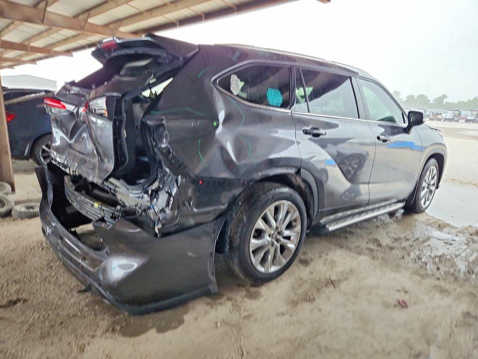 Продаж на аукціоні авто 2021 Toyota Highlander, vin: 5TDDZRBH9MS121417, номер лоту: 67810676