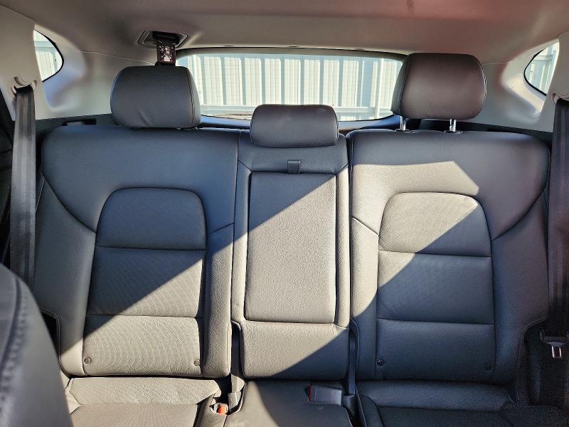 68237056 :رقم المزاد ، KM8J3CA42JU828359 vin ، 2018 Hyundai Tucson مزاد بيع