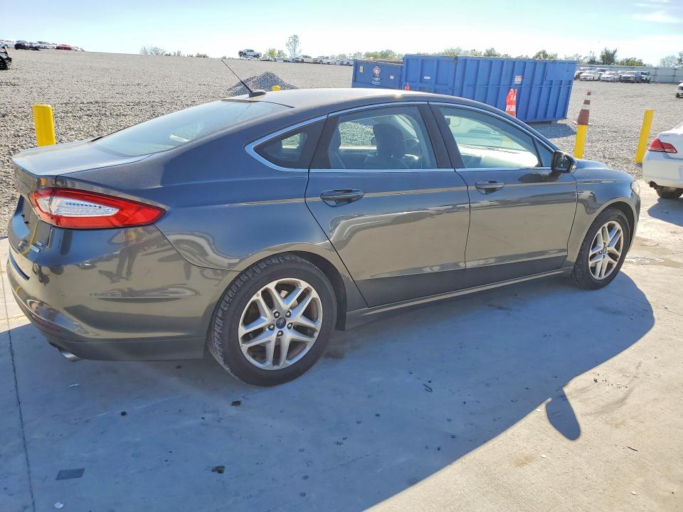2015 Ford Fusion მანქანა იყიდება აუქციონზე, vin: 1FA6P0HD5F5111495, აუქციონის ნომერი: 70488256
