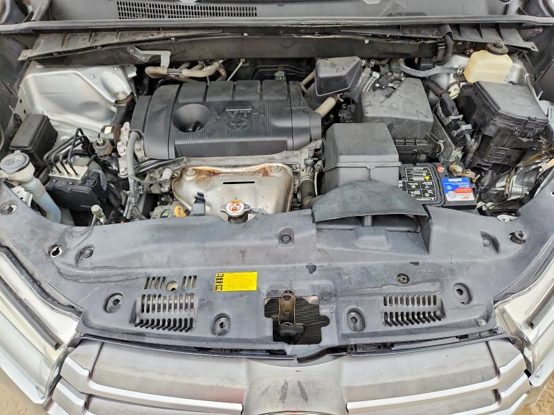 70001236 :رقم المزاد ، 5TDZARFH1JS038650 vin ، 2018 Toyota Highlander مزاد بيع