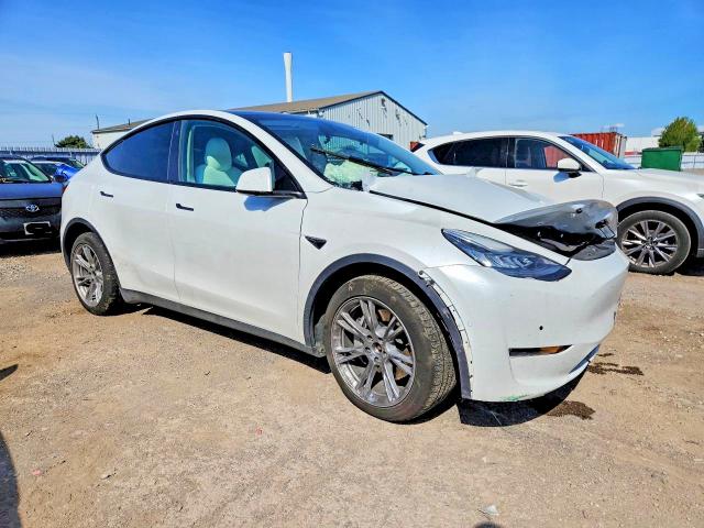 Продажа на аукционе авто 2022 Tesla Model Y, vin: 7SAYGDEEXNF439227, номер лота: 66854996