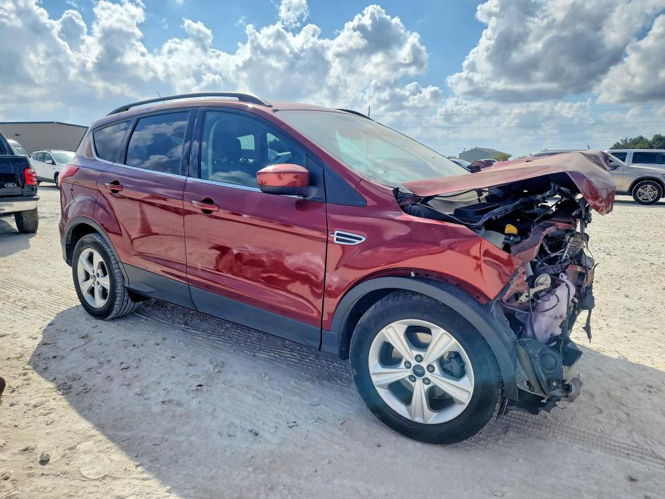 2014 Ford Escape მანქანა იყიდება აუქციონზე, vin: 1FMCU0GX1EUB96966, აუქციონის ნომერი: 69415686