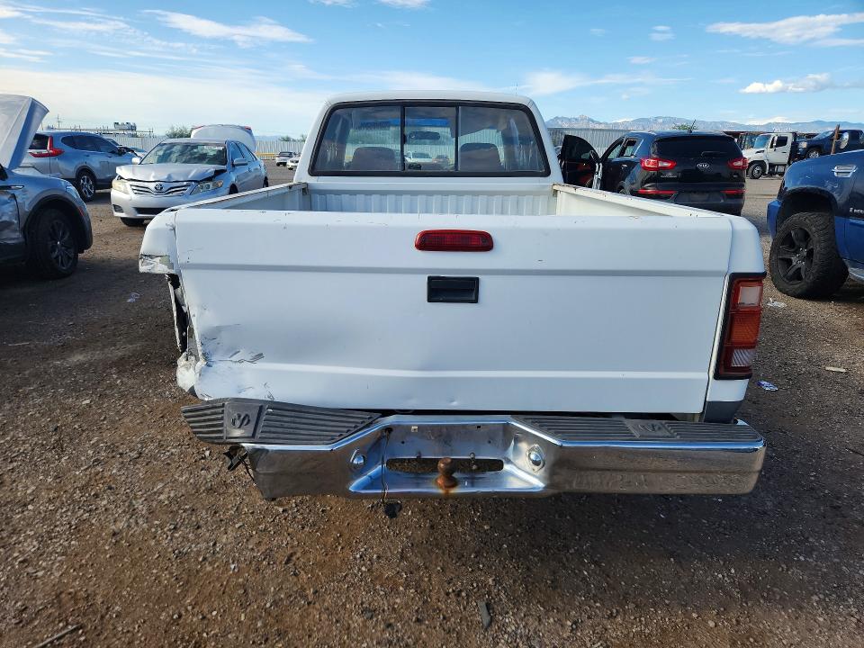 68025876 :رقم المزاد ، 1B7GL23X8SS258347 vin ، 1995 Dodge Dakota مزاد بيع