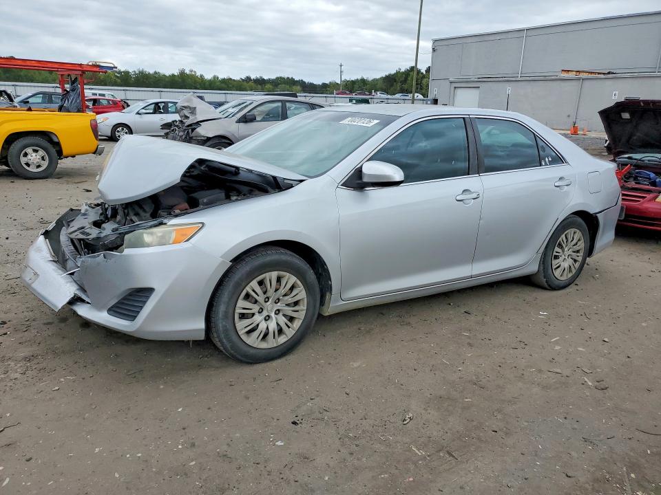 2012 Toyota Camry მანქანა იყიდება აუქციონზე, vin: 4T1BF1FK4CU627587, აუქციონის ნომერი: 70020126
