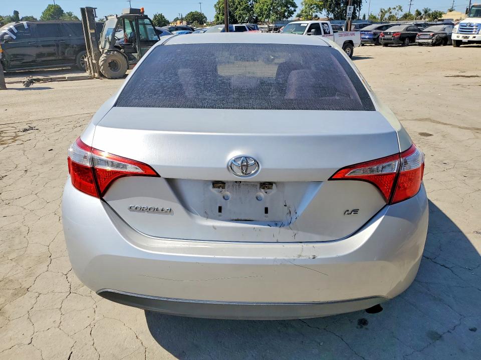 Продаж на аукціоні авто 2016 Toyota Corolla, vin: 5YFBURHE0GP405499, номер лоту: 70436436