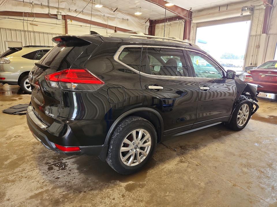 Продаж на аукціоні авто 2017 Nissan Rogue, vin: 5N1AT2MV2HC739180, номер лоту: 66789476