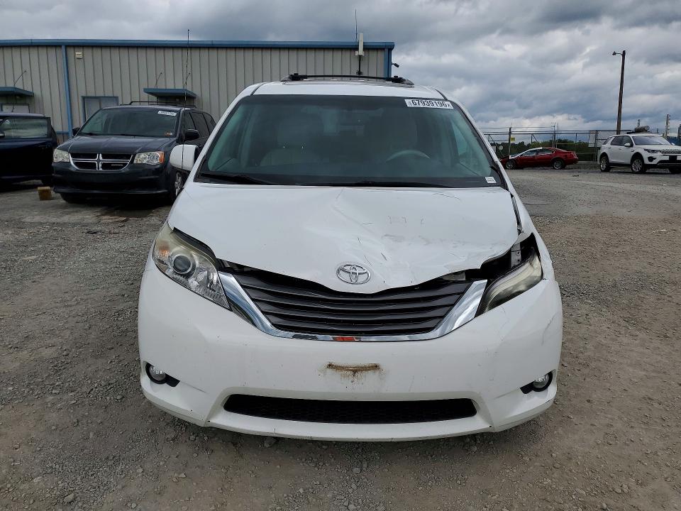 Aukcja sprzedaży 2013 Toyota Sienna, vin: 5TDYK3DC1DS350677, numer aukcji: 67939196