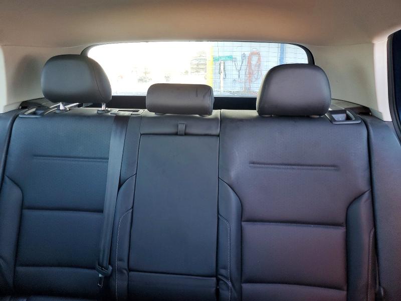 69392196 :رقم المزاد ، 3VW217AUXHM072040 vin ، 2017 Volkswagen Golf مزاد بيع